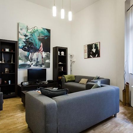 Family Suite By Heroes' Square Budapesta Exterior foto